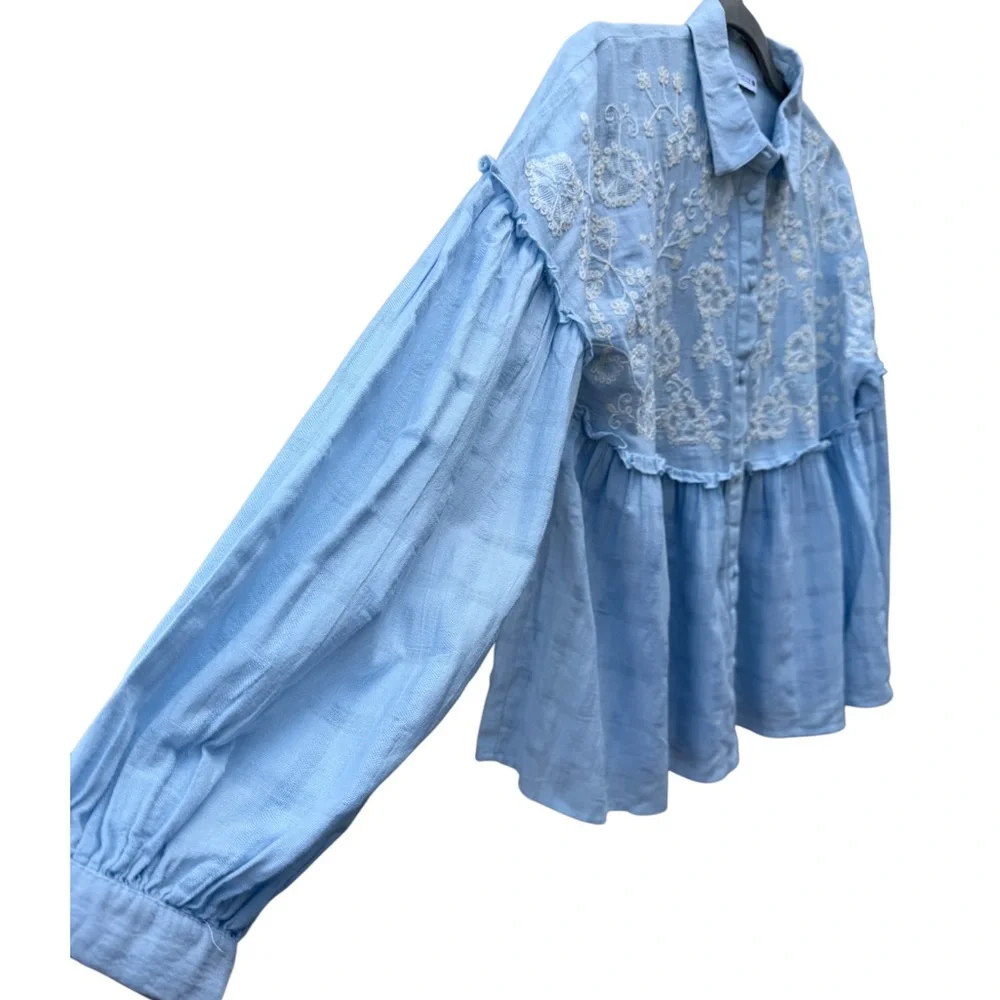 Zara Women’s S Light Blue Floral Embroidered Cotton Pleated Boho Baby Doll Top